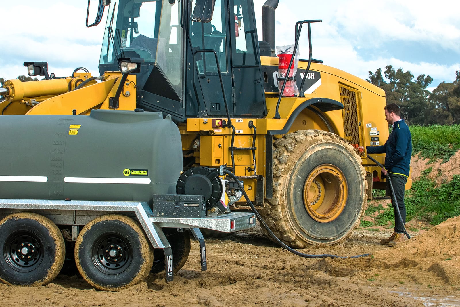 2400L DieselPatrol15™ Diesel Fuel Trailer - Image 6