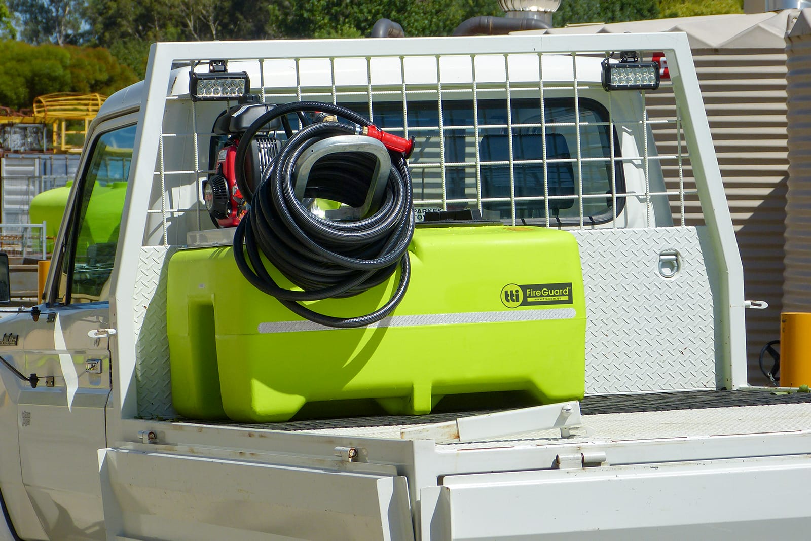 220L FireGuard™ Portable Fire Fighter - Image 4