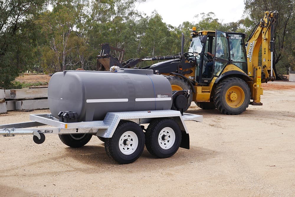2400L DieselPatrol15™ Diesel Fuel Trailer (Unbraked) - Image 3
