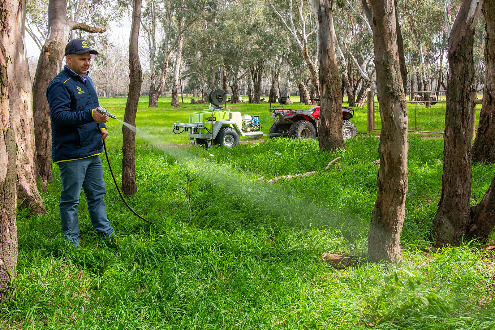 200L TrailPro™ Deluxe ATV Trailer Sprayer - Image 8