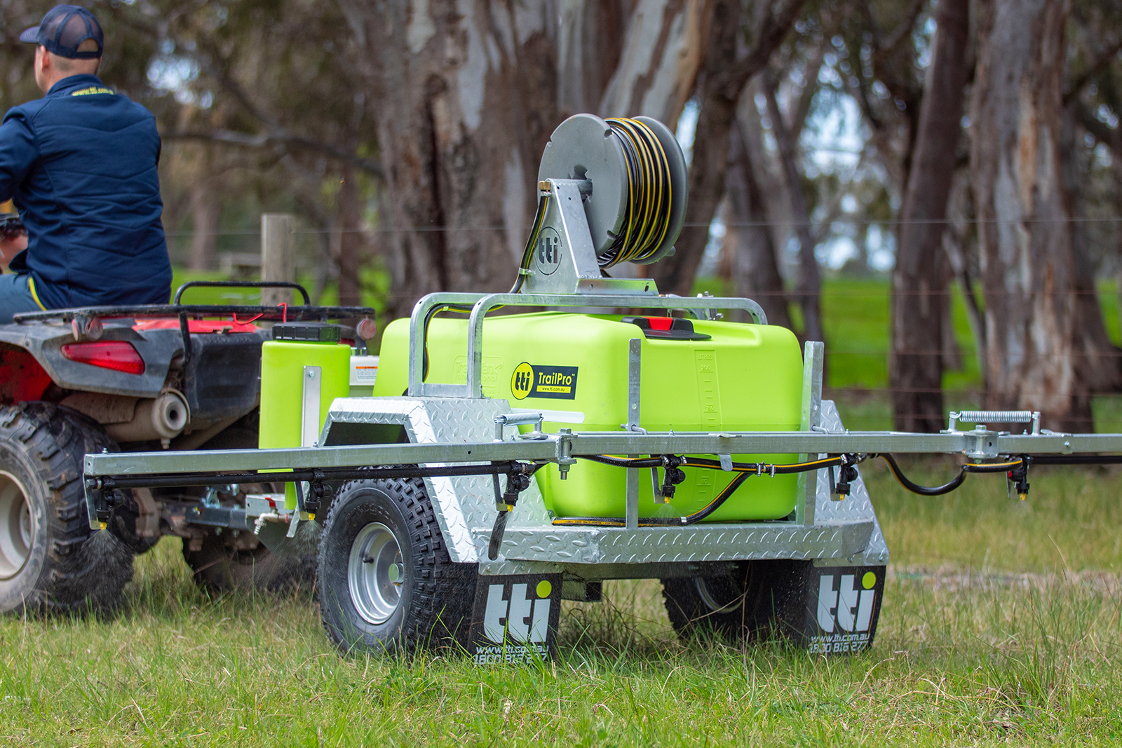 200L TrailPro™ Deluxe ATV Trailer Sprayer - Image 12