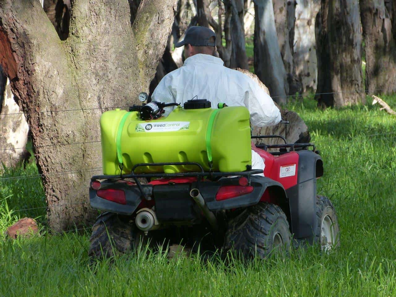 95L WeedControl™ 12v ATV Spot Sprayer with 8.3L/min Pump - Image 4