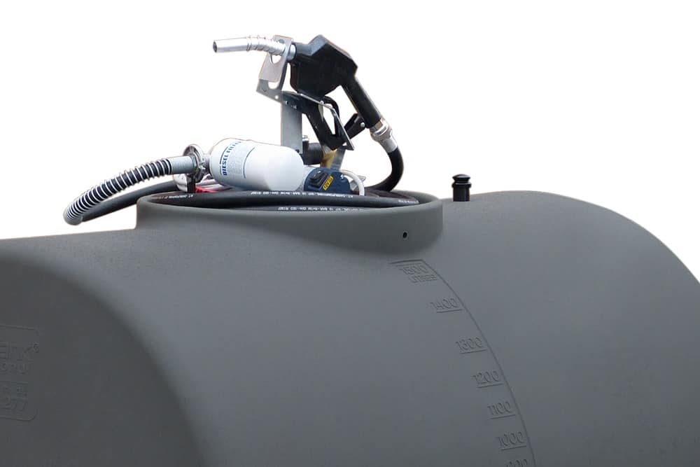 Free-Standing Diesel Tank motor with a hose and pump