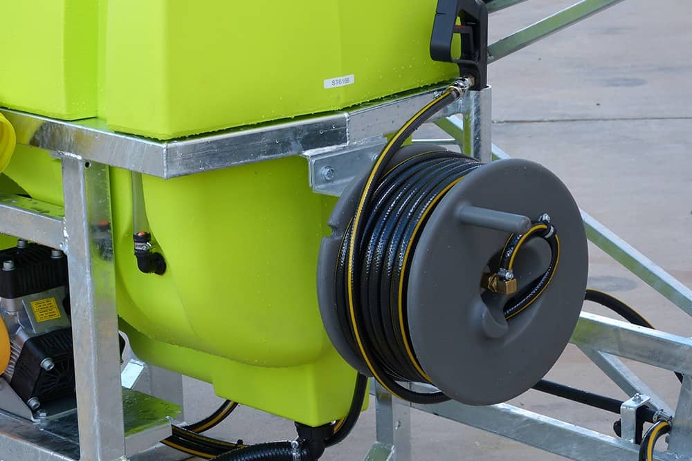 300L LinkOn™ 3PL Tractor Boom Sprayer - Image 12