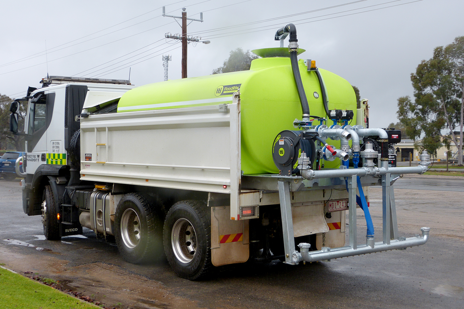 8000L FloodRite™ Slip On Water Cart - Image 7