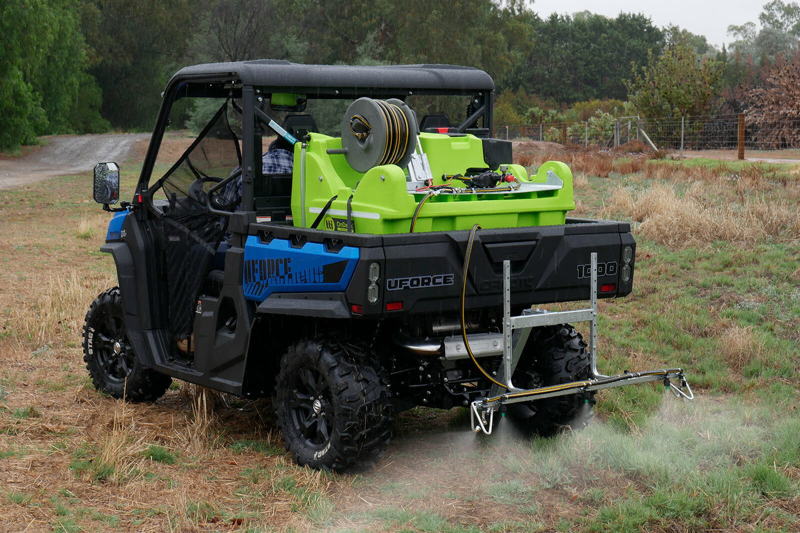300L OnDeck™ UTV Sprayer (Honda GX200) - Image 5