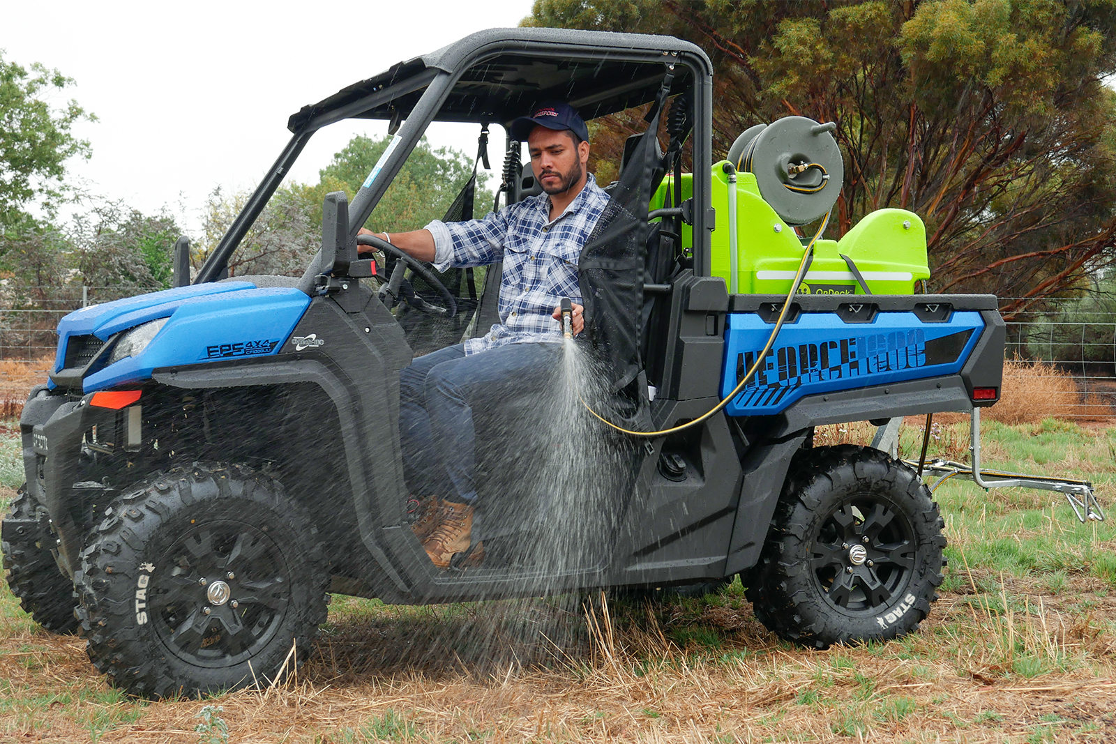 300L OnDeck™ UTV Sprayer (12v Pump) - Image 11