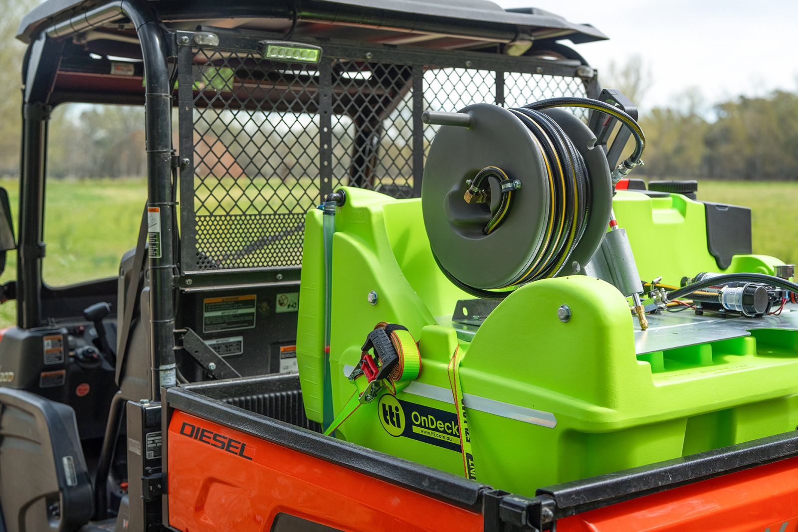 300L OnDeck™ UTV Sprayer (12v Pump) - Image 7