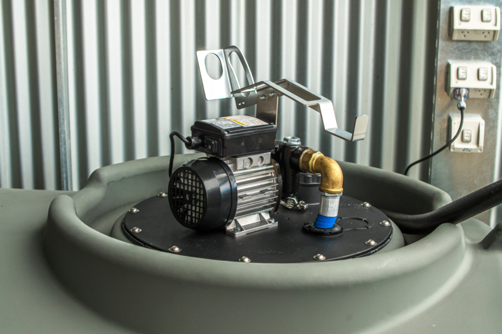 Free-Standing Diesel Tank motor