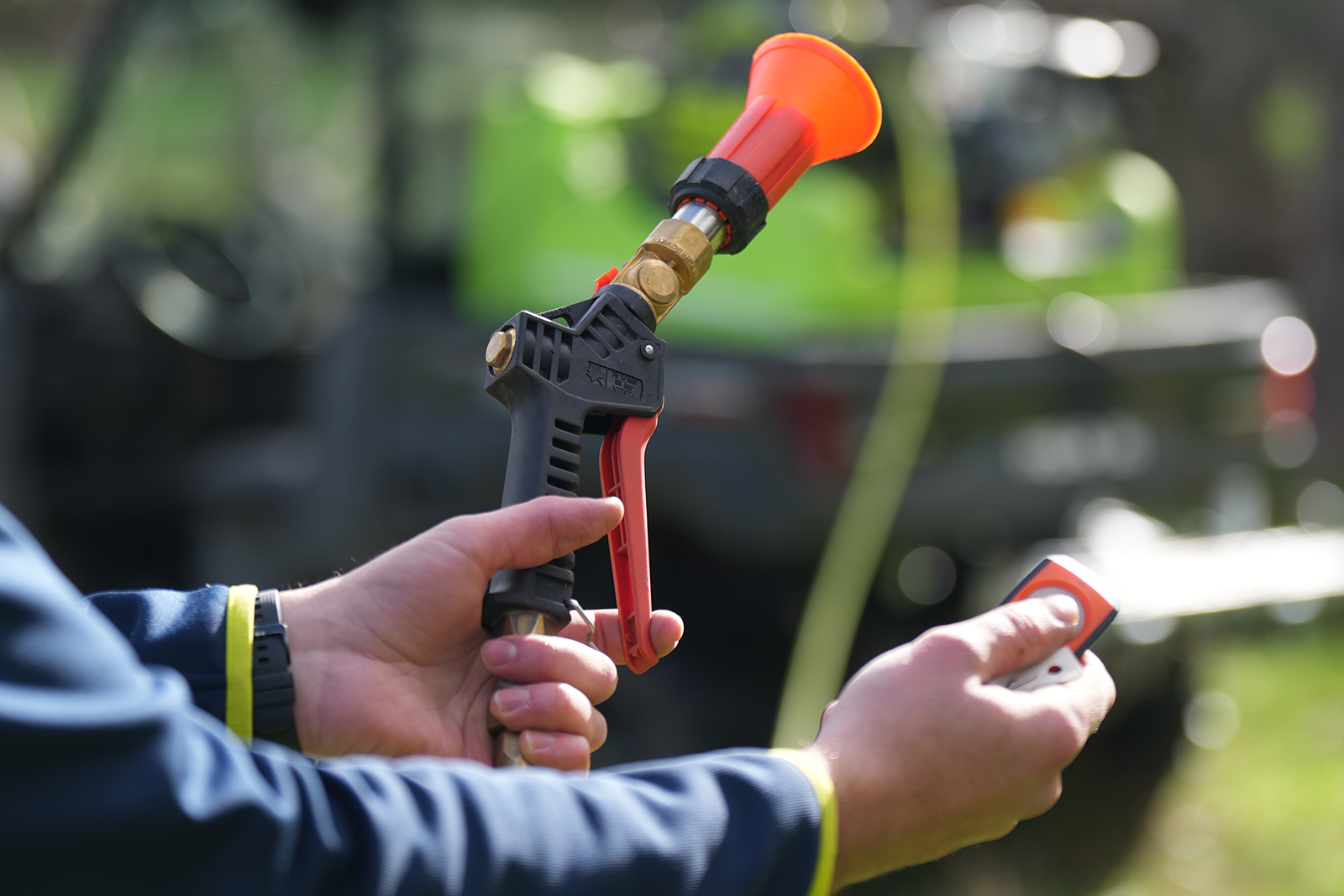 300L OnDeck™ UTV Sprayer (Honda GX200 & 50m SuperReel™) - Image 11