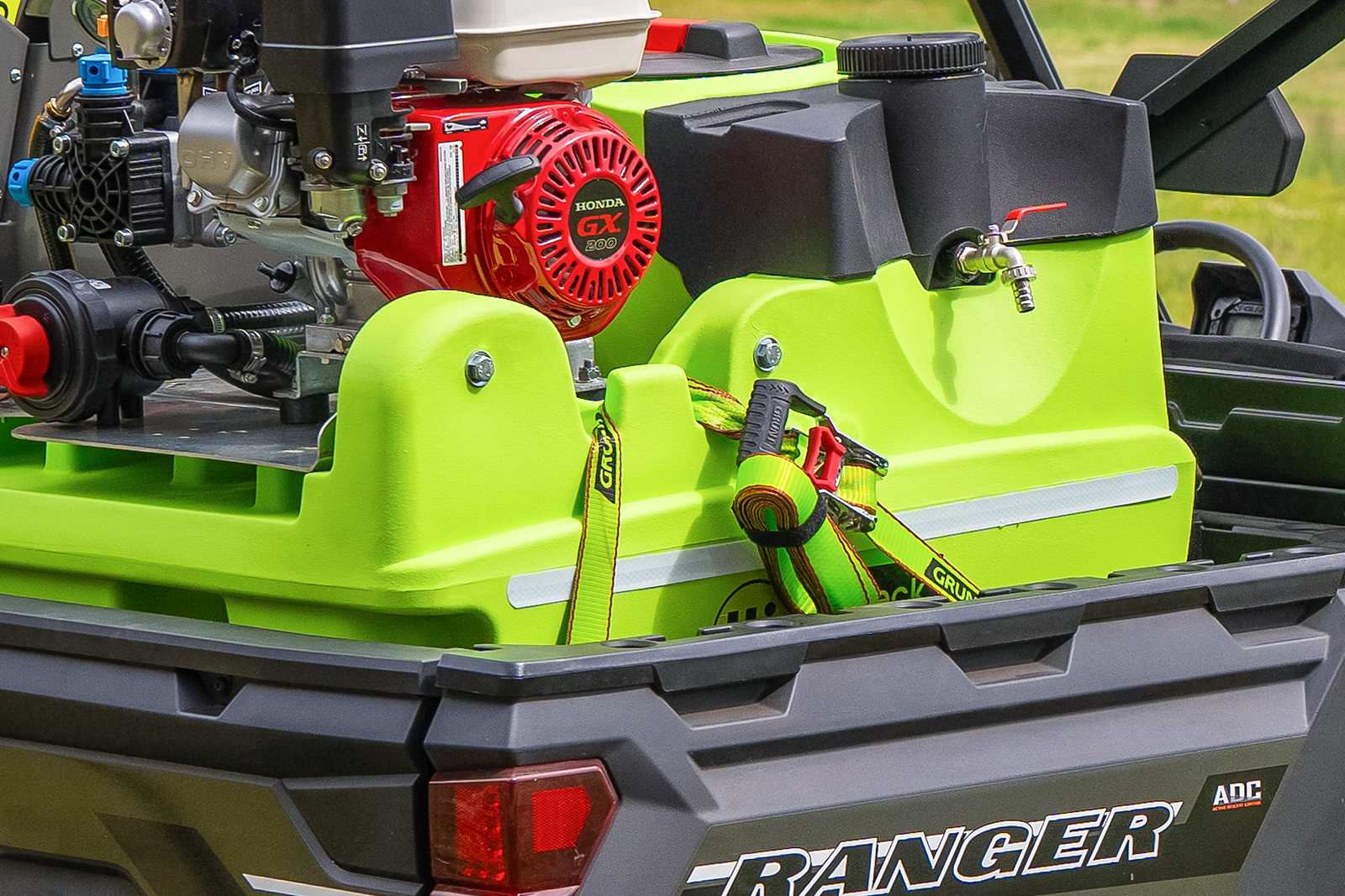 300L OnDeck™ UTV Sprayer (Honda GX200 & SuperReel™ 100m) - Image 10