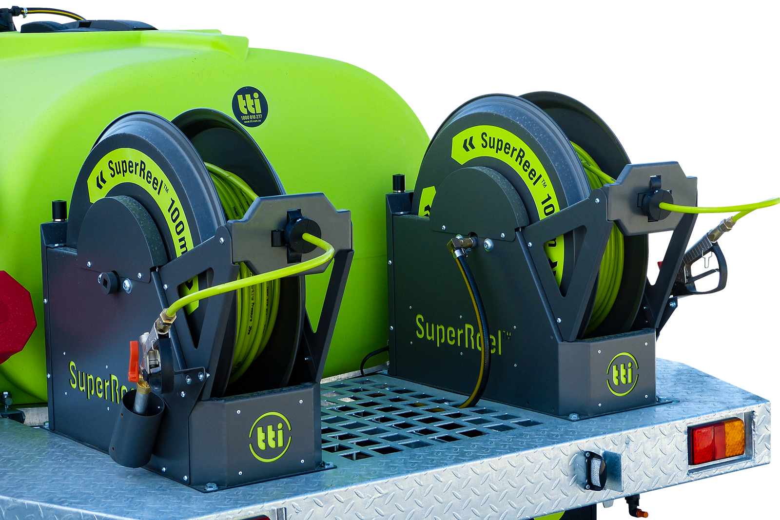 1000L SuperTrail™ Trailed Sprayer with Twin SuperReel™ - Image 12