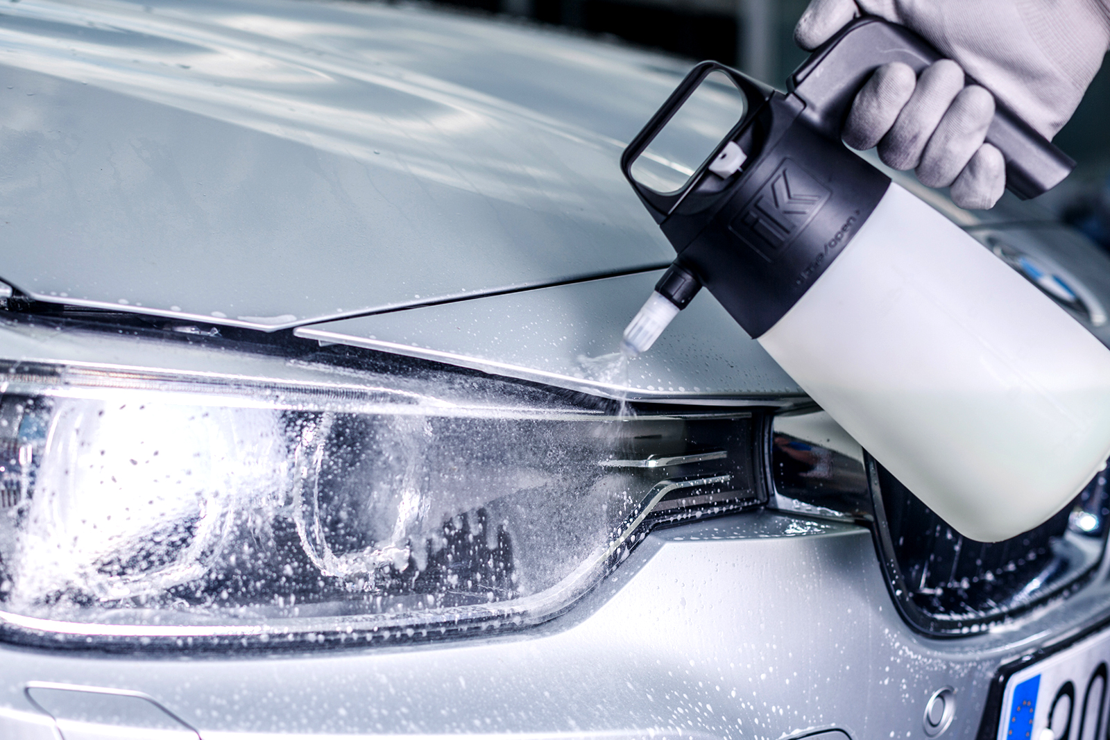 1L IK™ Industrial Hand-Held Sprayer - Image 5