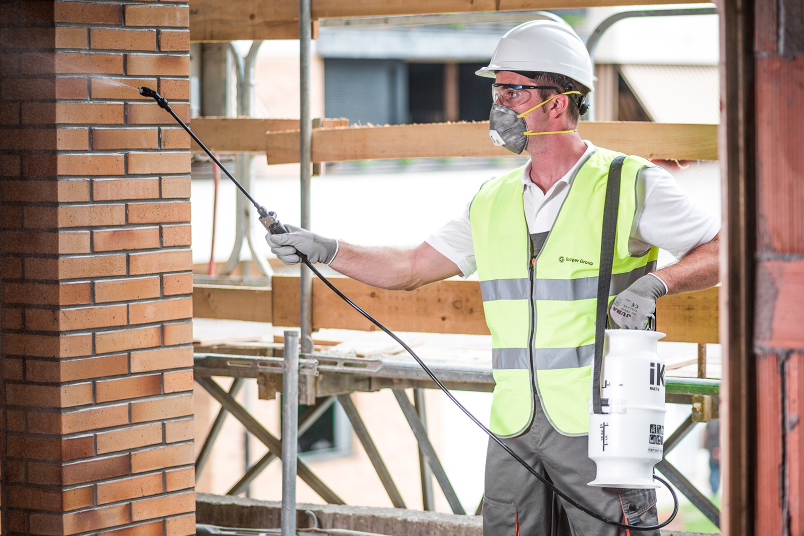 6L IK™ Industrial Hand-Held Sprayer - Image 5