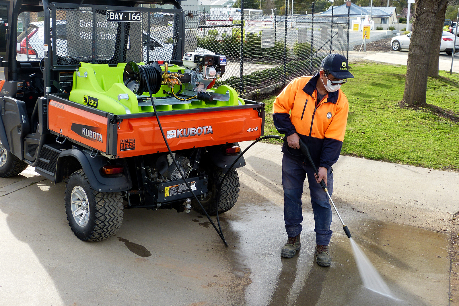 300L PressureBoss™ Compact Pressure Cleaning Unit - Image 3