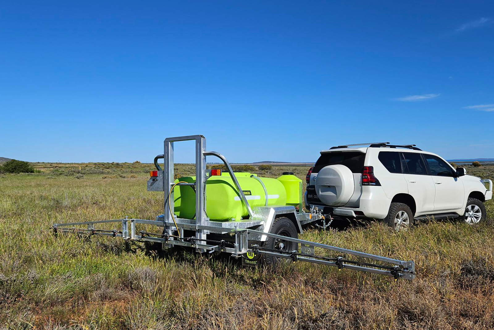 1000L GlidePath™ Trailed Boom Sprayer - Image 9